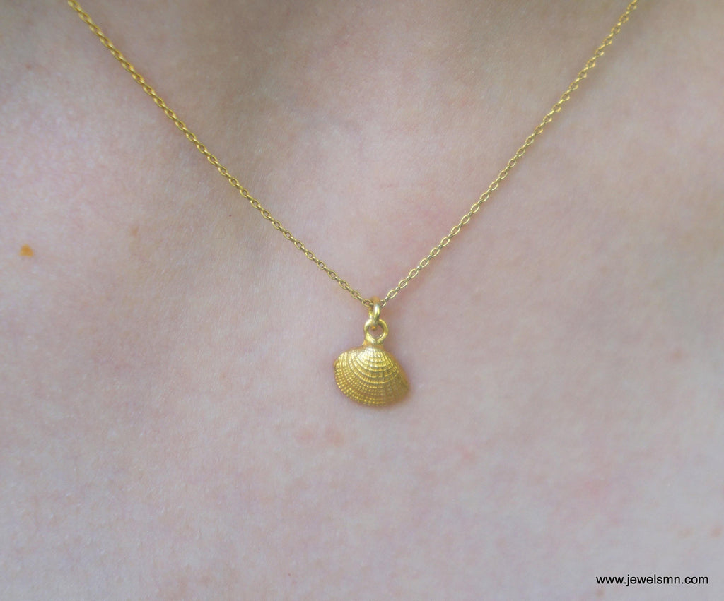Dainty Sea Shell Necklace, Handmade Minimalist Jewelry, Summer Pendant, Gift for Longevity and Renewal, Sustainable Sterling Silver 925-2